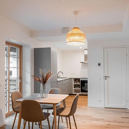Komandandi Apartments Kuressaare Bagian luar foto