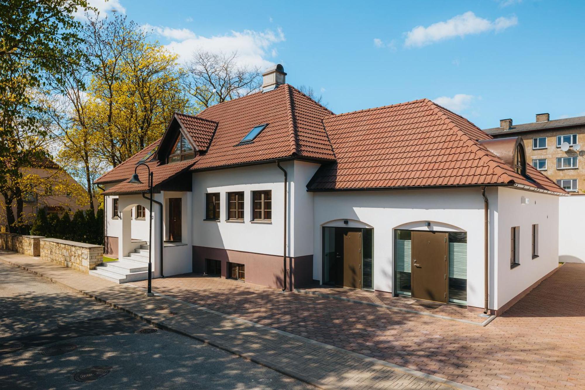 Komandandi Apartments Kuressaare Bagian luar foto