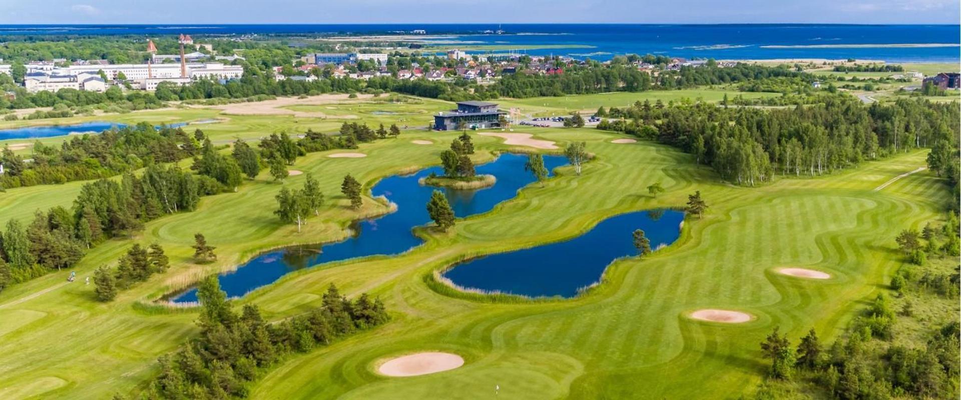 Komandandi Apartments Kuressaare Bagian luar foto
