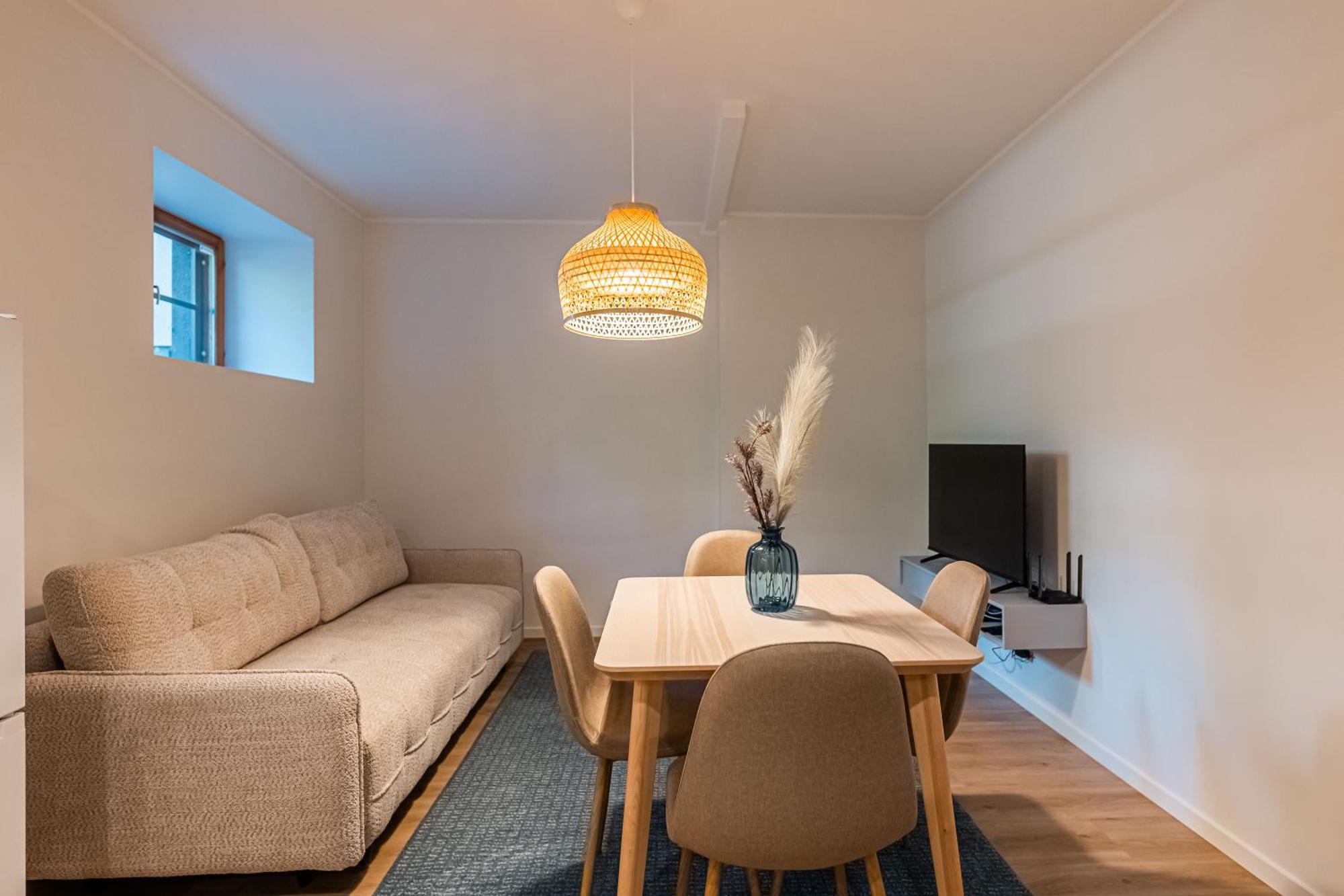 Komandandi Apartments Kuressaare Bagian luar foto